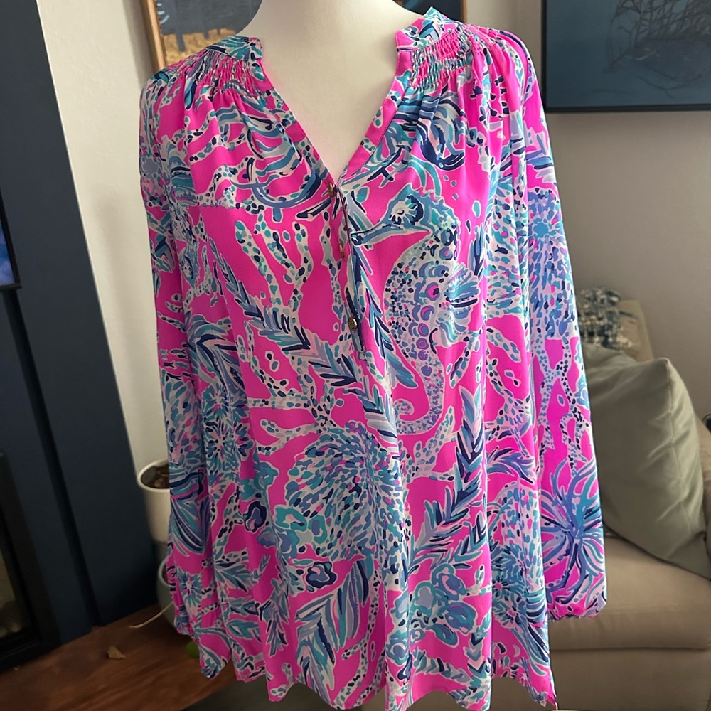 Lilly Pulitzer Elsa Sea Horse Print Size Medium EUC